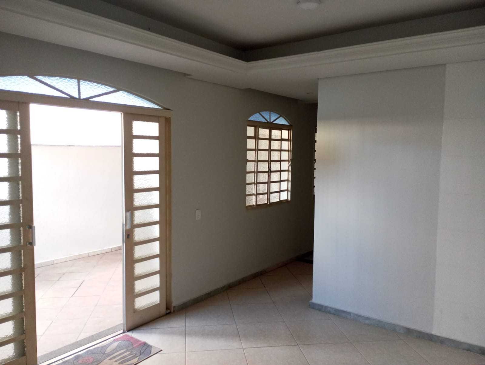 Casa para alugar com 3 quartos, 150m² - Foto 6