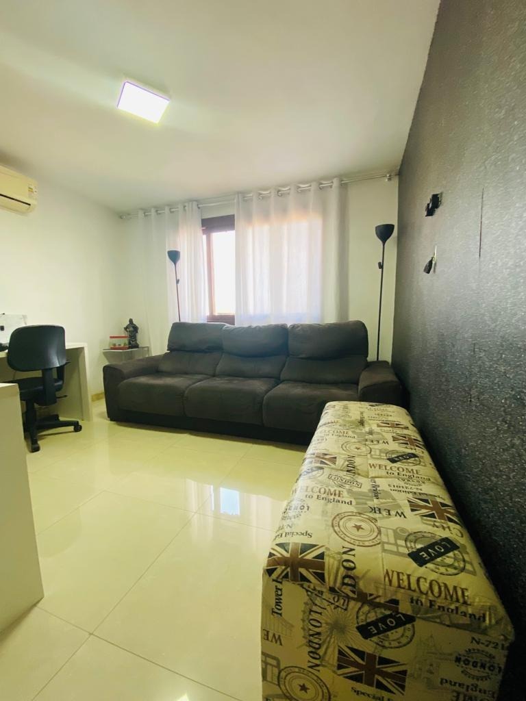 Casa à venda com 4 quartos, 200m² - Foto 8