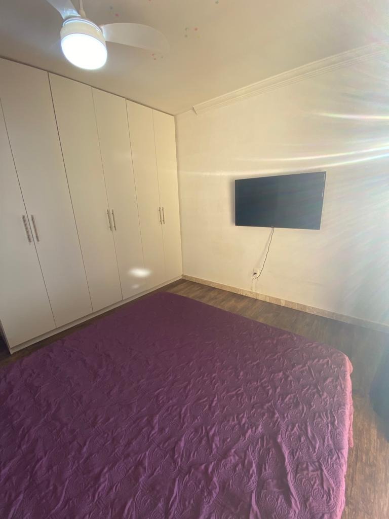 Casa à venda com 4 quartos, 200m² - Foto 16