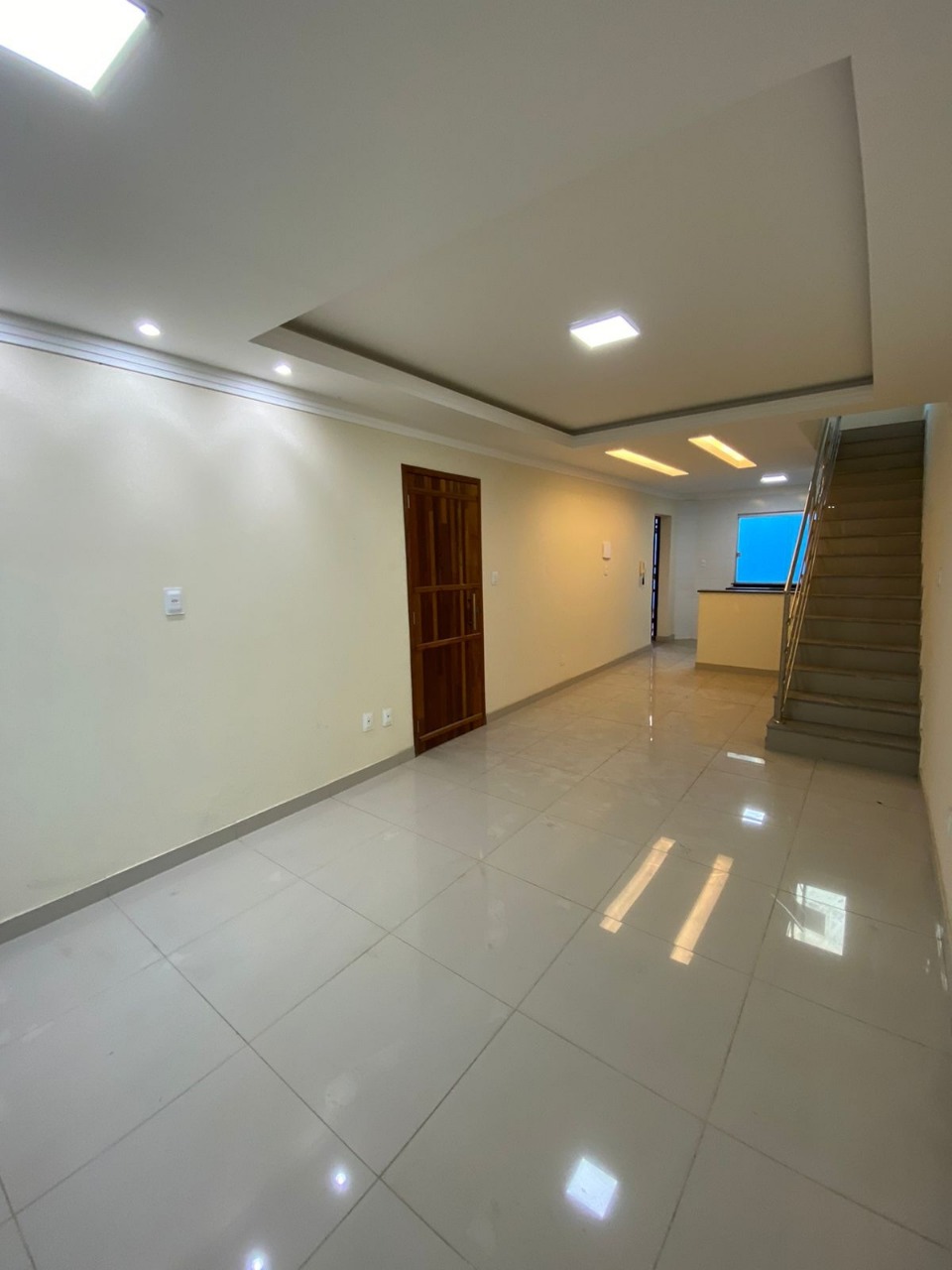 Casa à venda com 3 quartos, 130m² - Foto 3