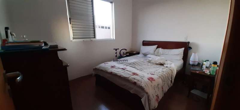 Apartamento à venda com 3 quartos, 76m² - Foto 9