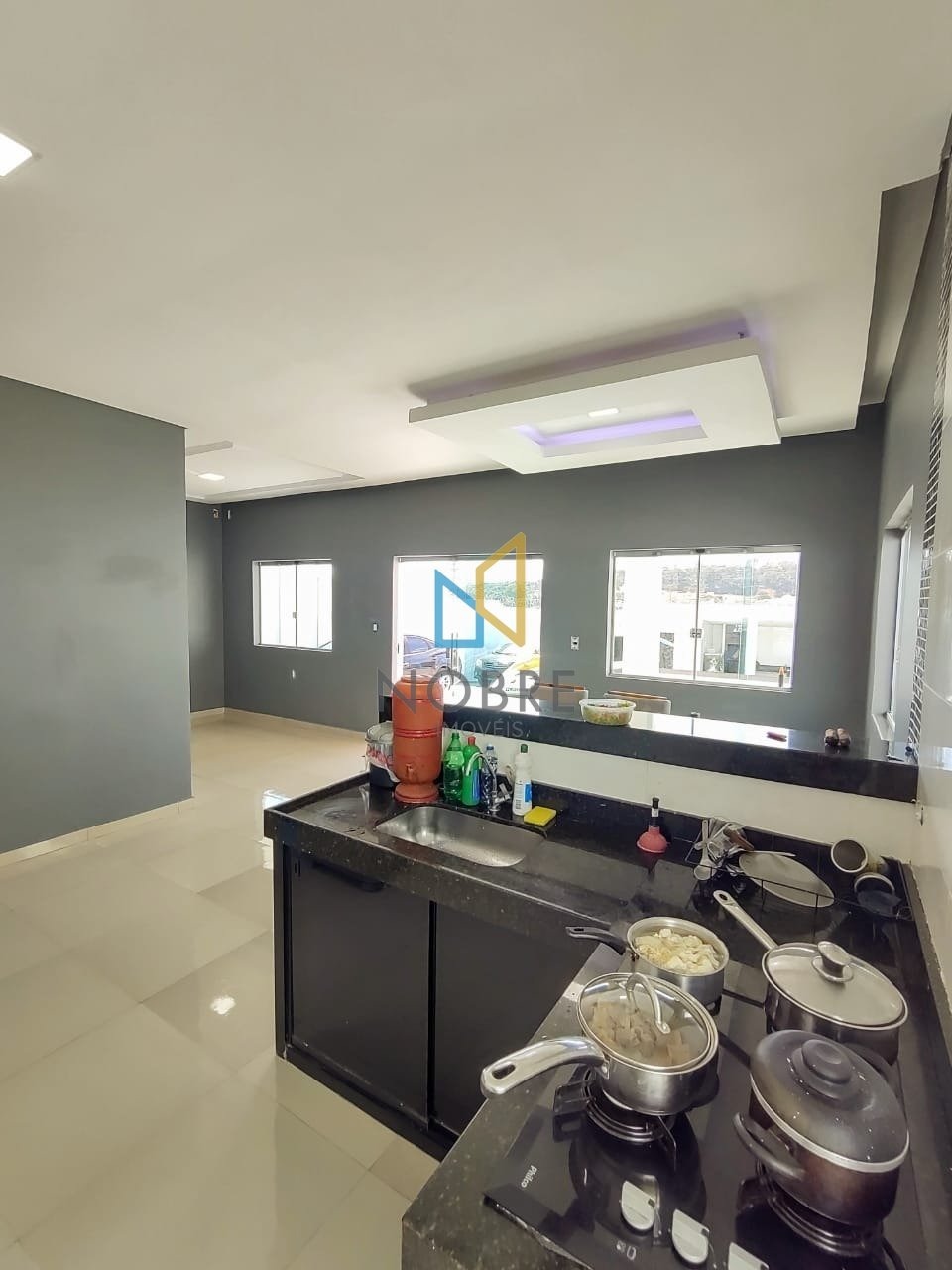 Casa à venda com 3 quartos, 300m² - Foto 6