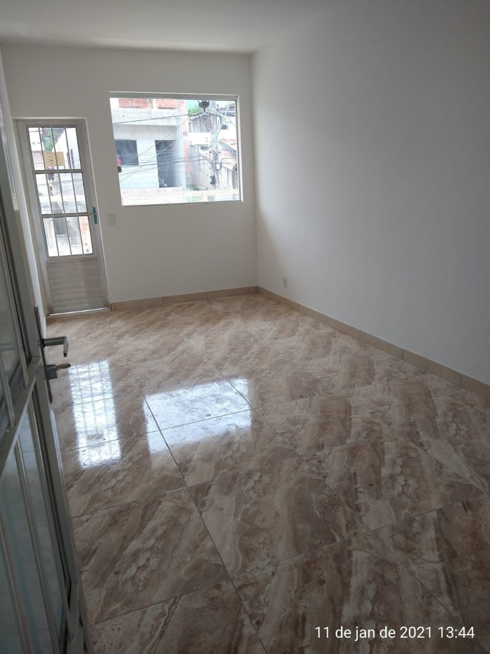 Apartamento à venda com 2 quartos, 66m² - Foto 1