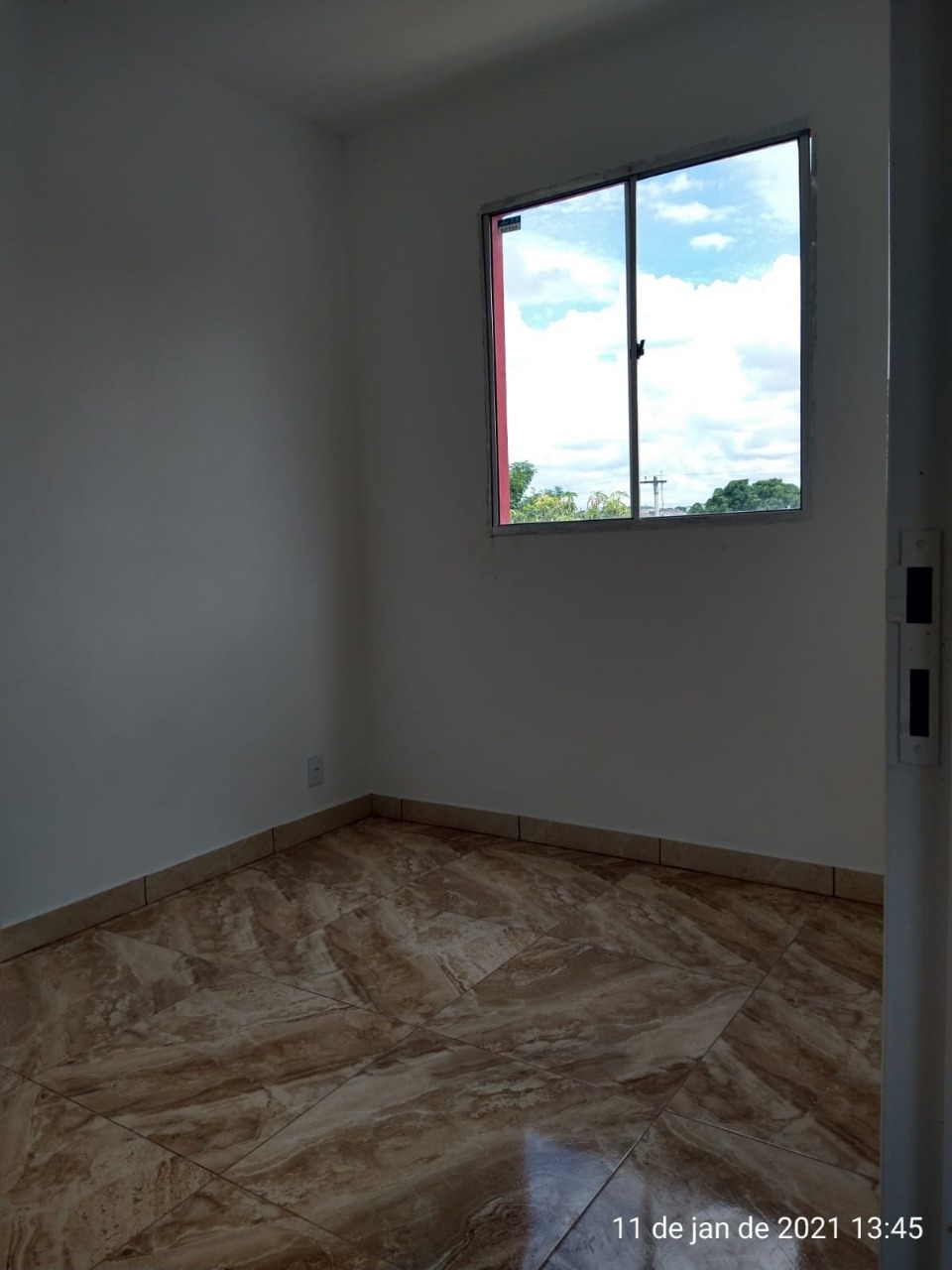 Apartamento à venda com 2 quartos, 66m² - Foto 4