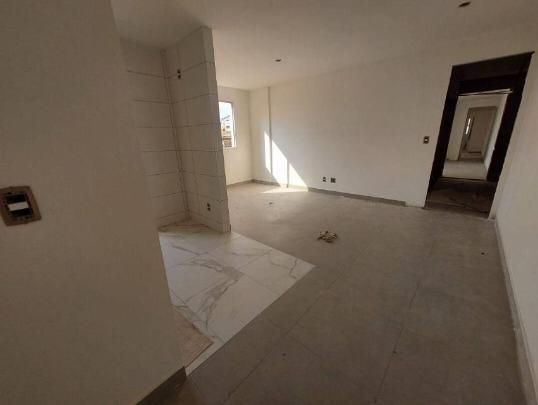 Apartamento à venda com 3 quartos, 77m² - Foto 4