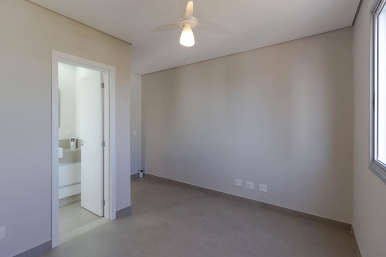 Apartamento à venda com 2 quartos, 70m² - Foto 19