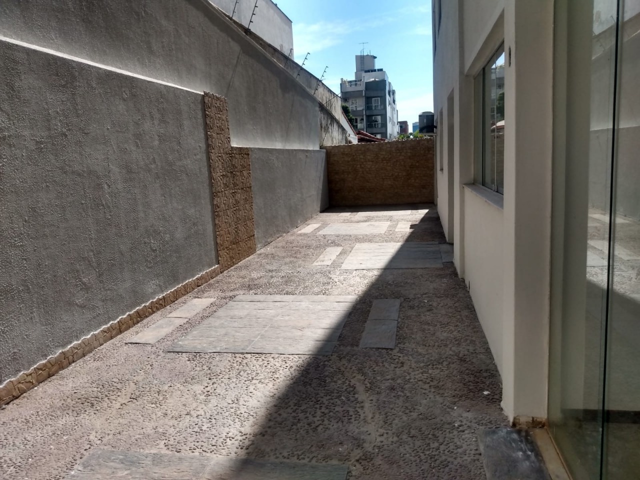 Apartamento à venda com 4 quartos, 260m² - Foto 1