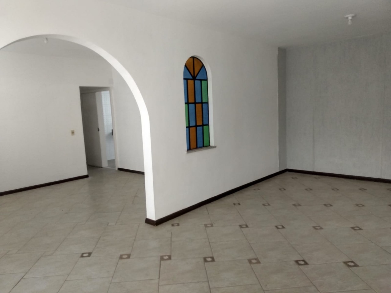 Apartamento à venda com 4 quartos, 260m² - Foto 3