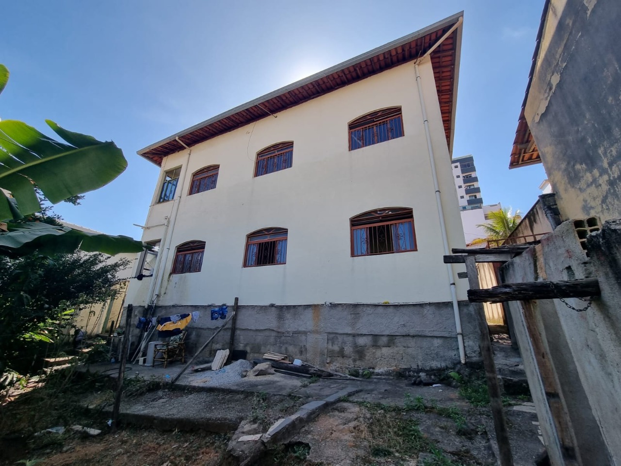 Casa à venda com 3 quartos, 200m² - Foto 15