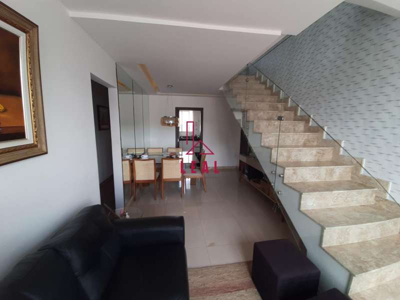 Cobertura à venda com 4 quartos, 164m² - Foto 1