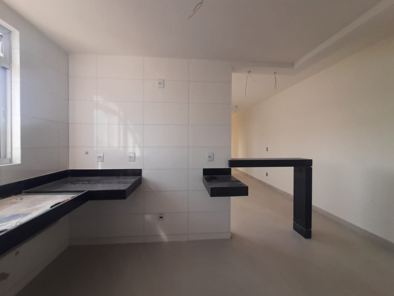 Apartamento à venda com 2 quartos, 67m² - Foto 11