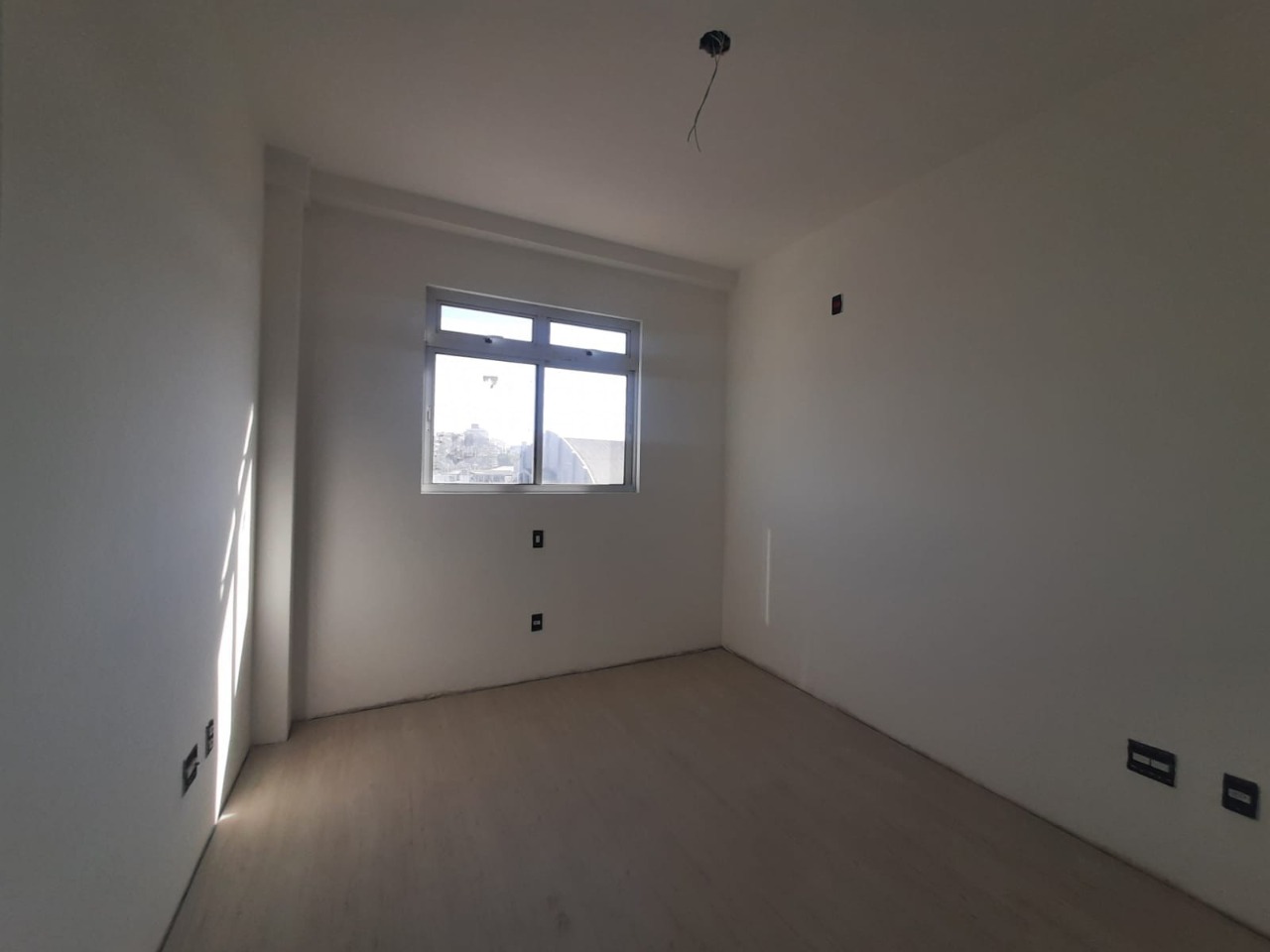 Apartamento à venda com 2 quartos, 67m² - Foto 9