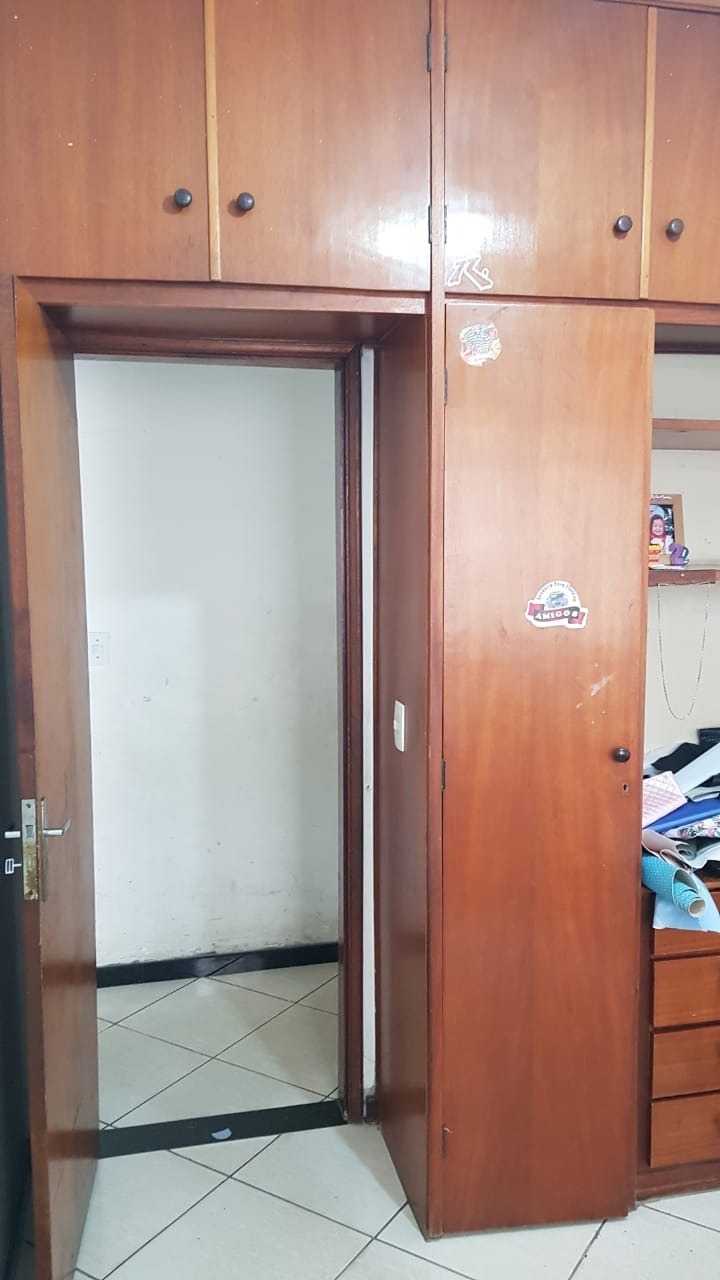 Casa à venda com 3 quartos, 360m² - Foto 7