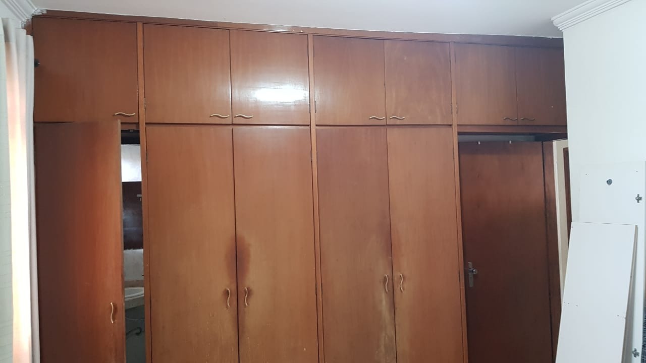 Casa à venda com 3 quartos, 360m² - Foto 10