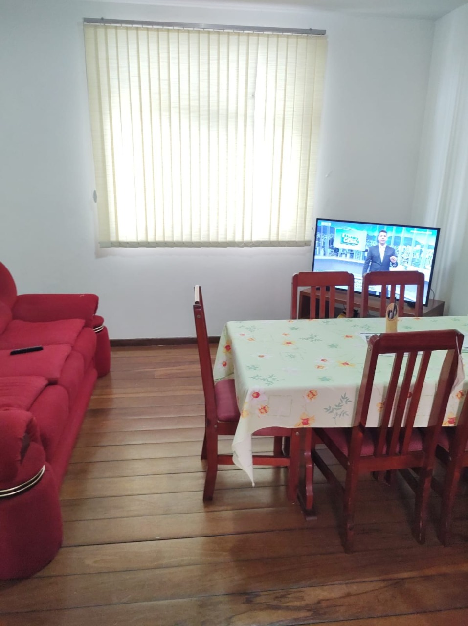 Apartamento à venda com 3 quartos, 95m² - Foto 1