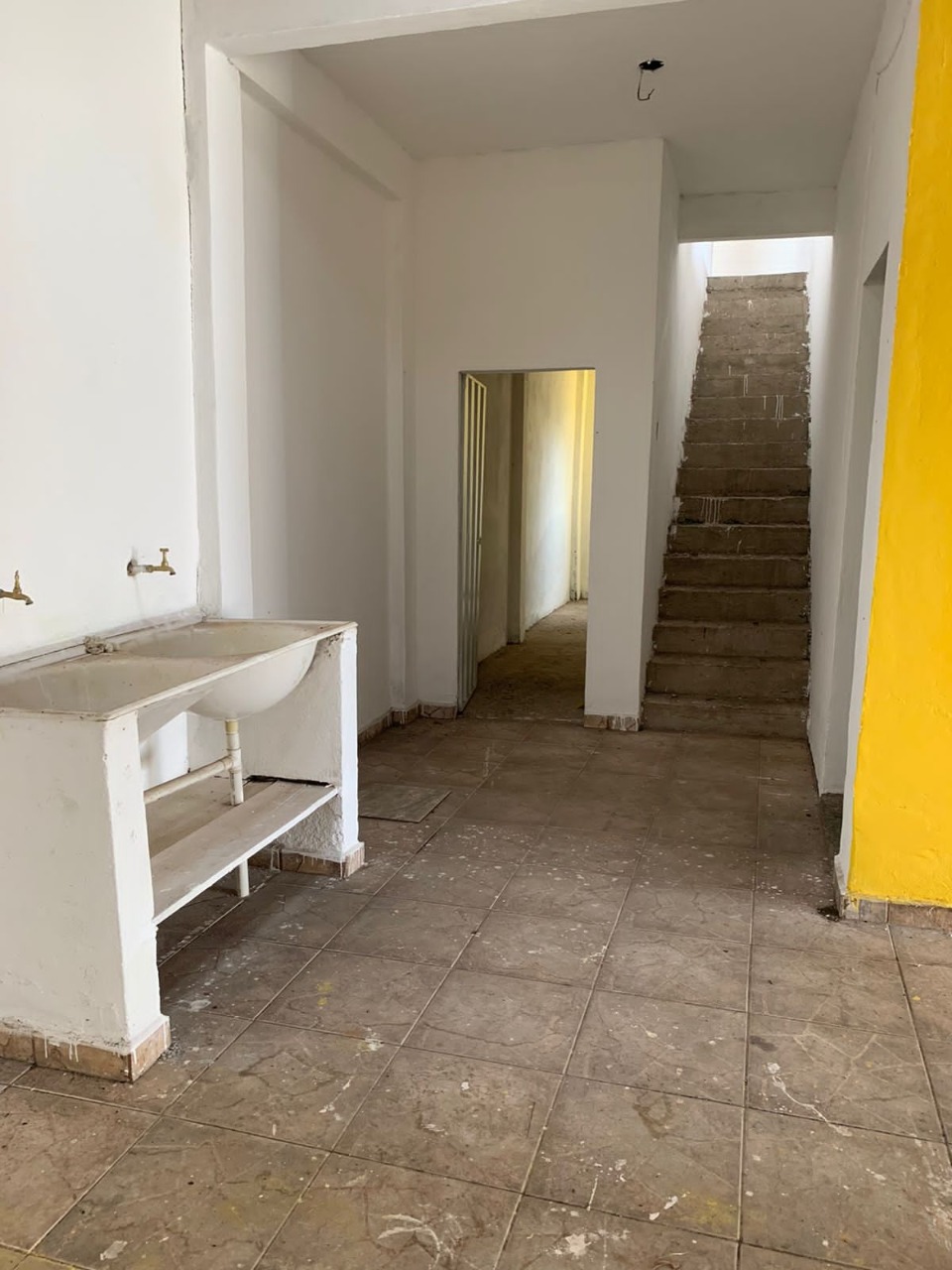 Casa à venda com 3 quartos, 360m² - Foto 22