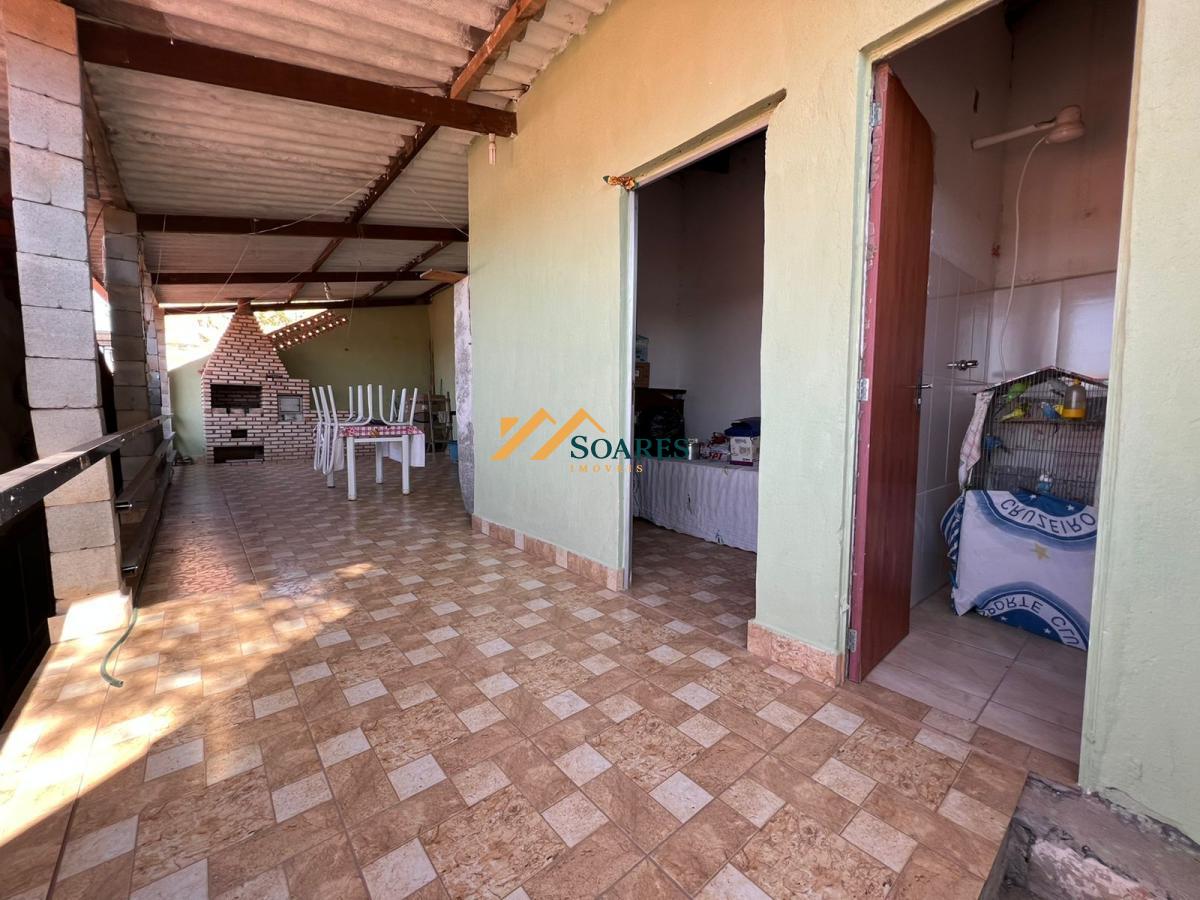 Casa à venda com 3 quartos, 360m² - Foto 13