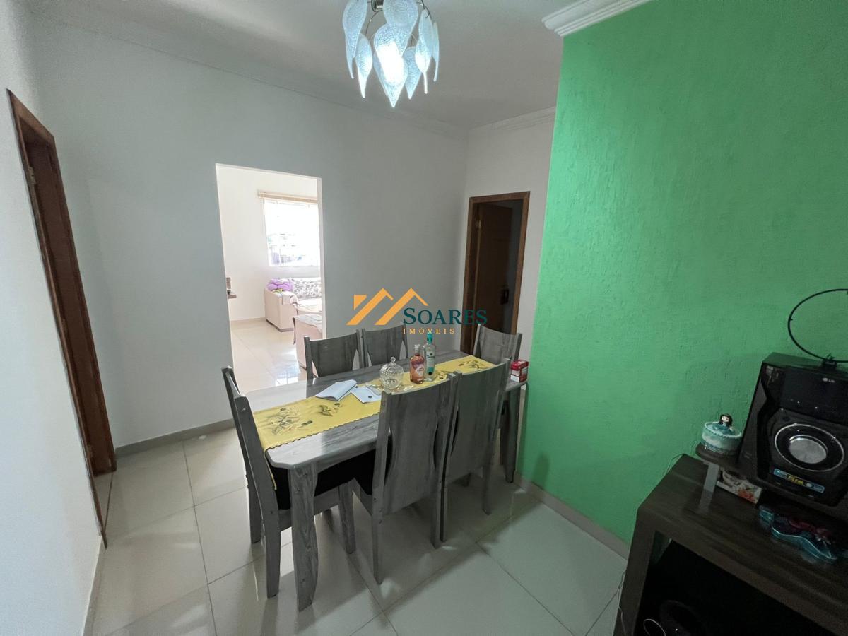 Casa à venda com 3 quartos, 360m² - Foto 5