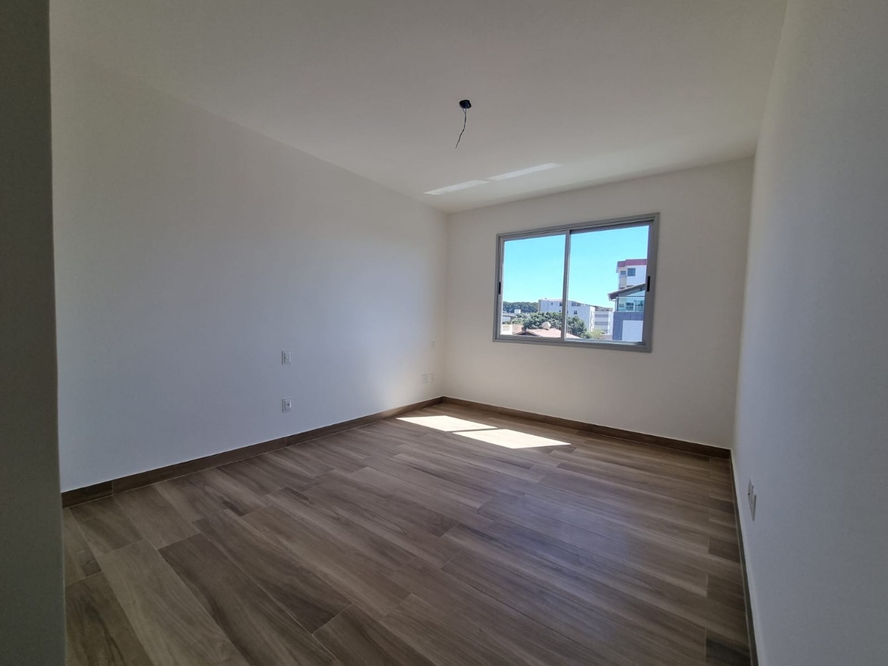 Apartamento à venda com 3 quartos, 105m² - Foto 9