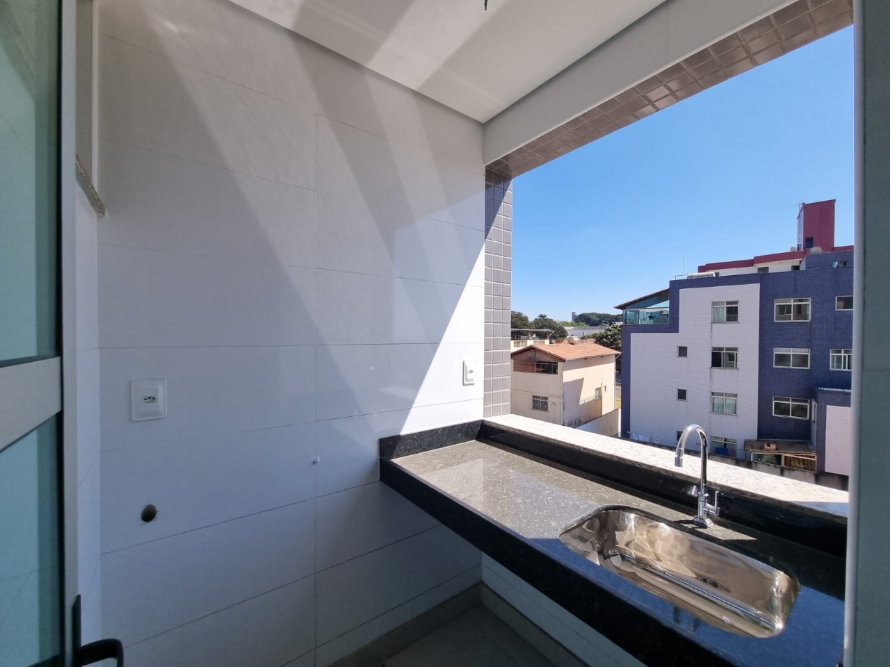 Apartamento à venda com 3 quartos, 105m² - Foto 17