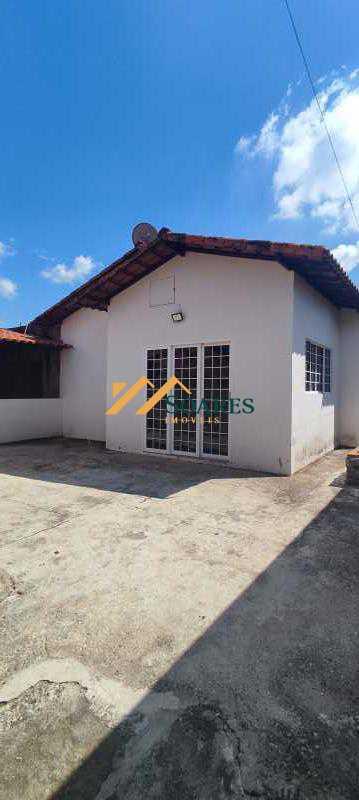 Casa à venda com 3 quartos, 90m² - Foto 13