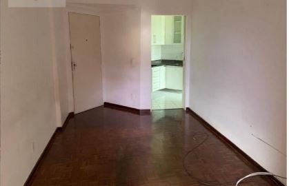 Apartamento à venda com 3 quartos, 83m² - Foto 2