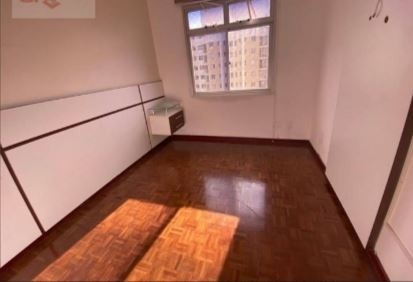 Apartamento à venda com 3 quartos, 83m² - Foto 7