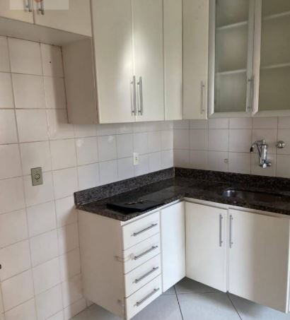 Apartamento à venda com 3 quartos, 83m² - Foto 9