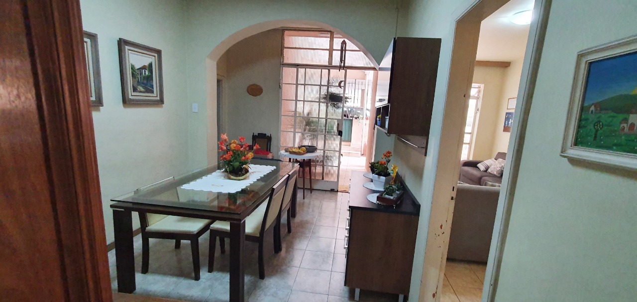 Apartamento à venda com 3 quartos, 35m² - Foto 1