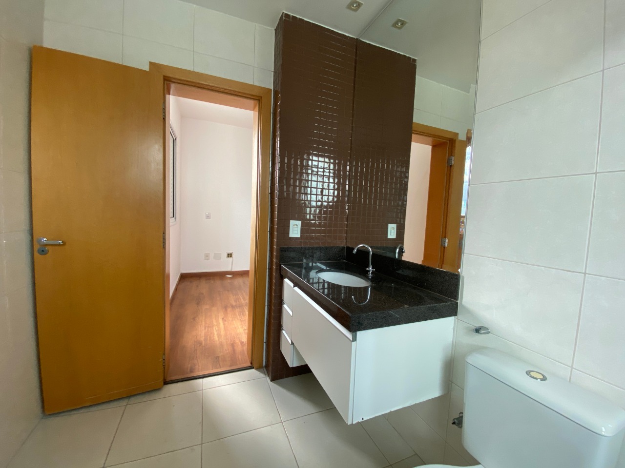 Apartamento à venda com 3 quartos, 115m² - Foto 23