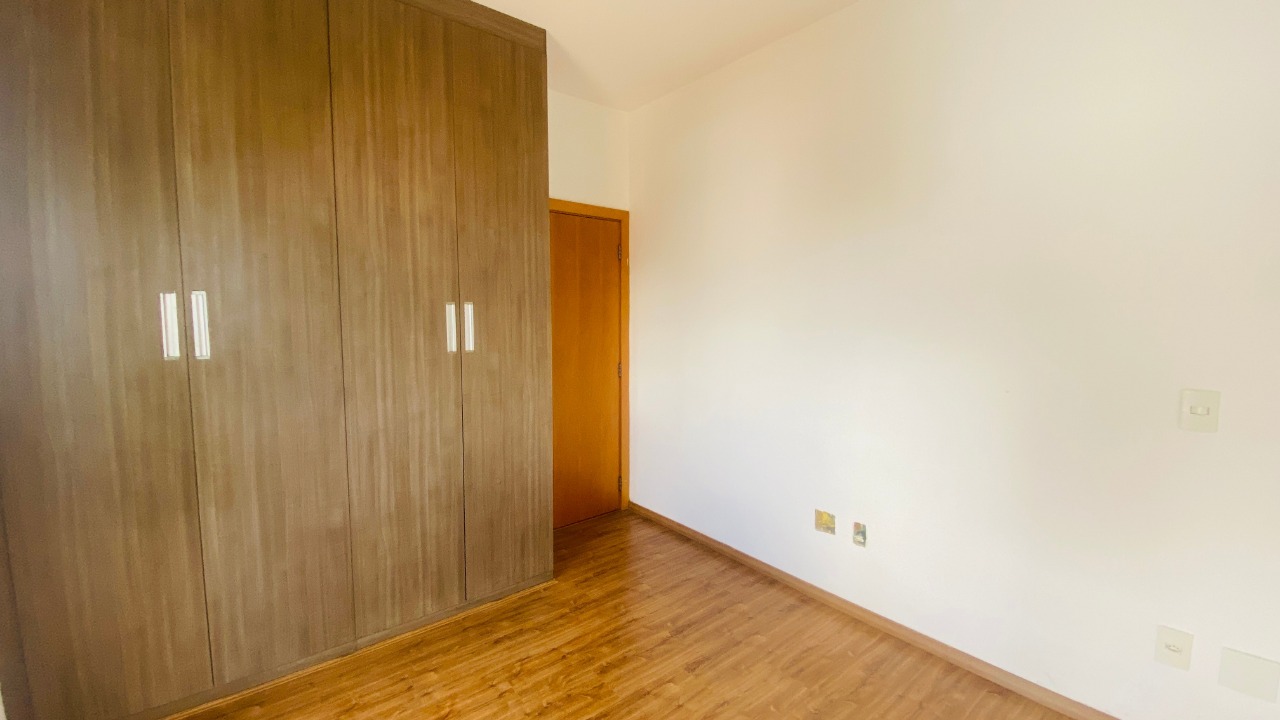 Apartamento à venda com 3 quartos, 115m² - Foto 15