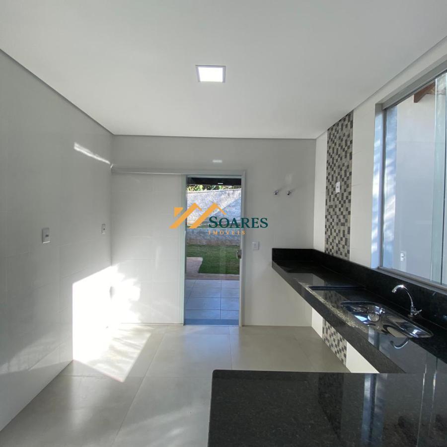 Casa à venda com 3 quartos, 360m² - Foto 11