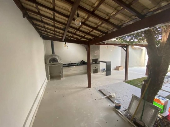 Casa à venda com 5 quartos, 208m² - Foto 15