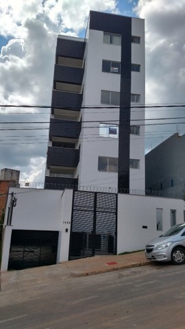 Apartamento à venda com 3 quartos, 45m² - Foto 1