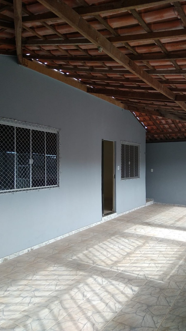 Casa à venda com 3 quartos, 480m² - Foto 2