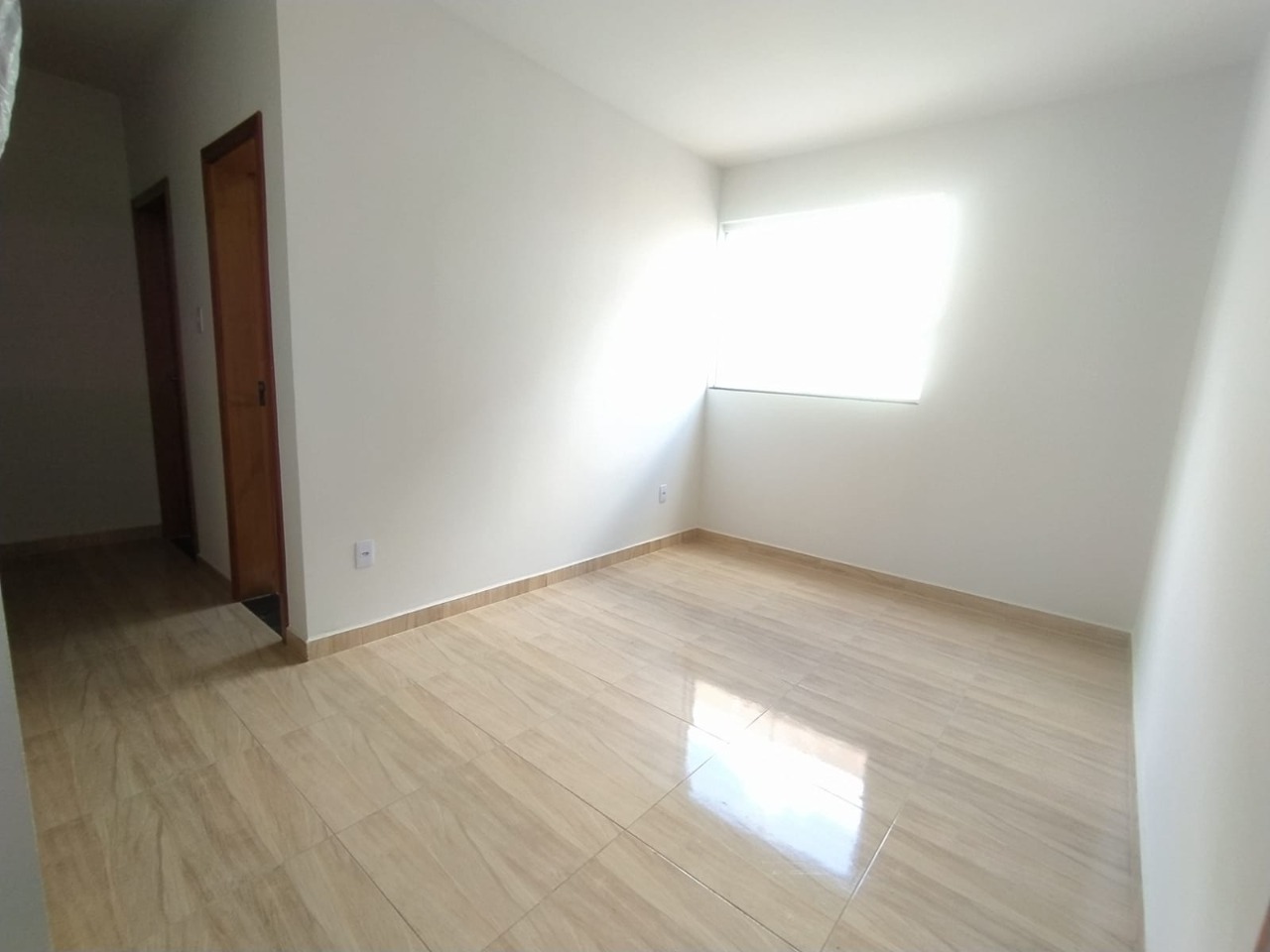 Apartamento à venda com 3 quartos, 65m² - Foto 2