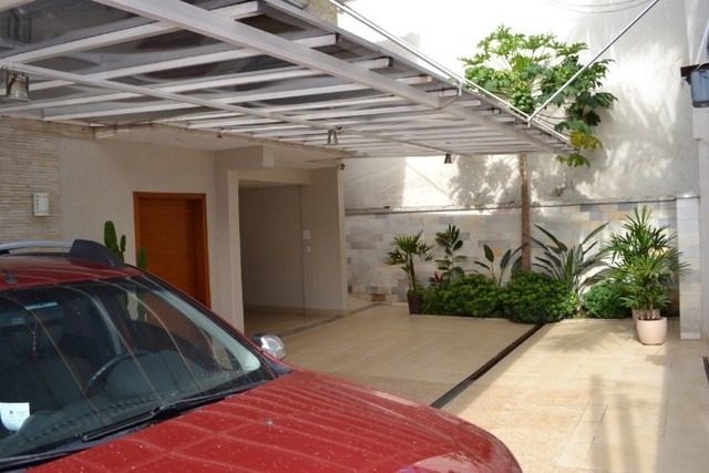 Casa à venda com 4 quartos, 320m² - Foto 15