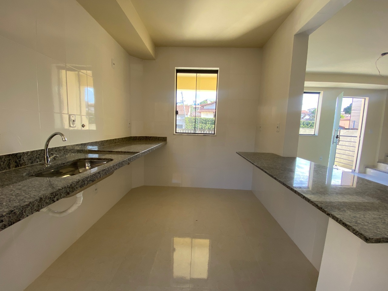 Casa à venda com 2 quartos, 137m² - Foto 6