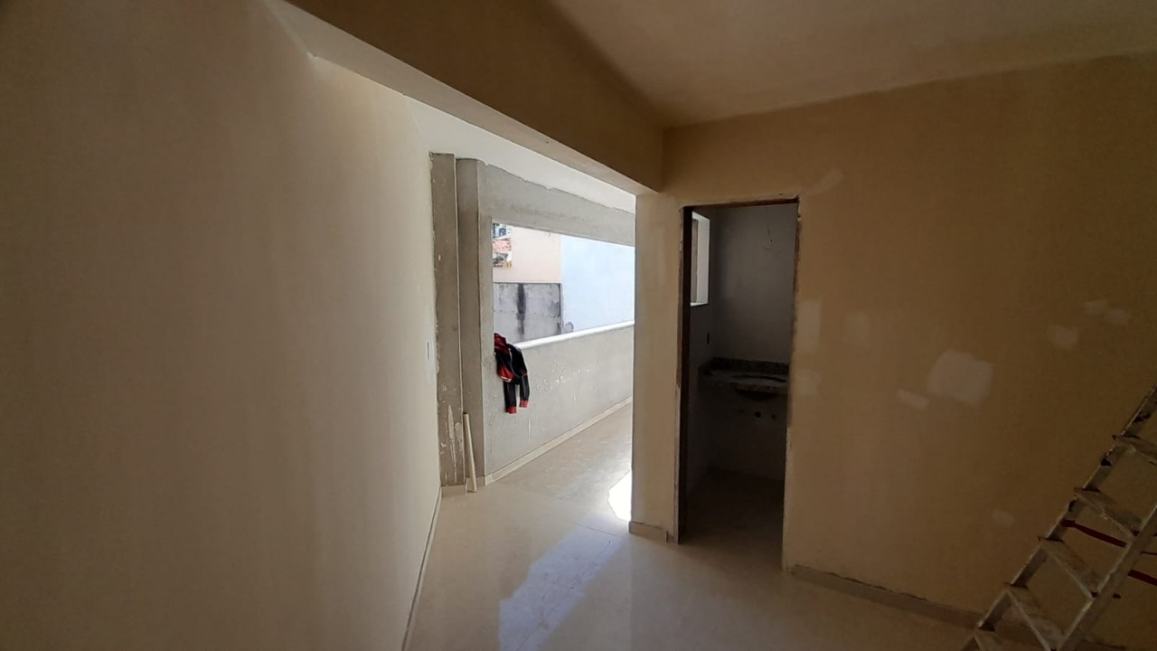 Casa à venda com 2 quartos, 100m² - Foto 9