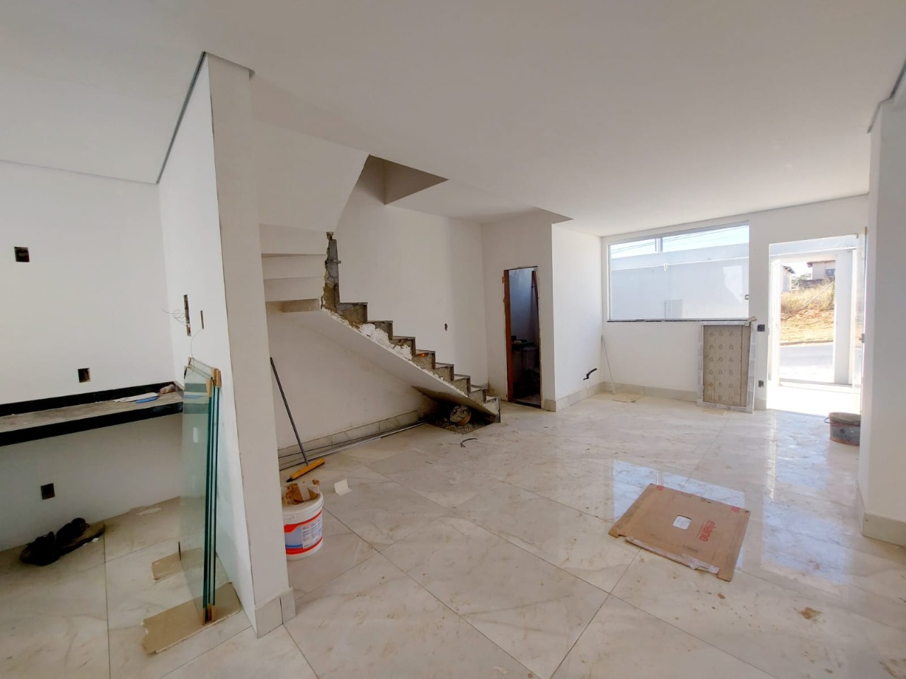 Casa à venda com 3 quartos, 123m² - Foto 4