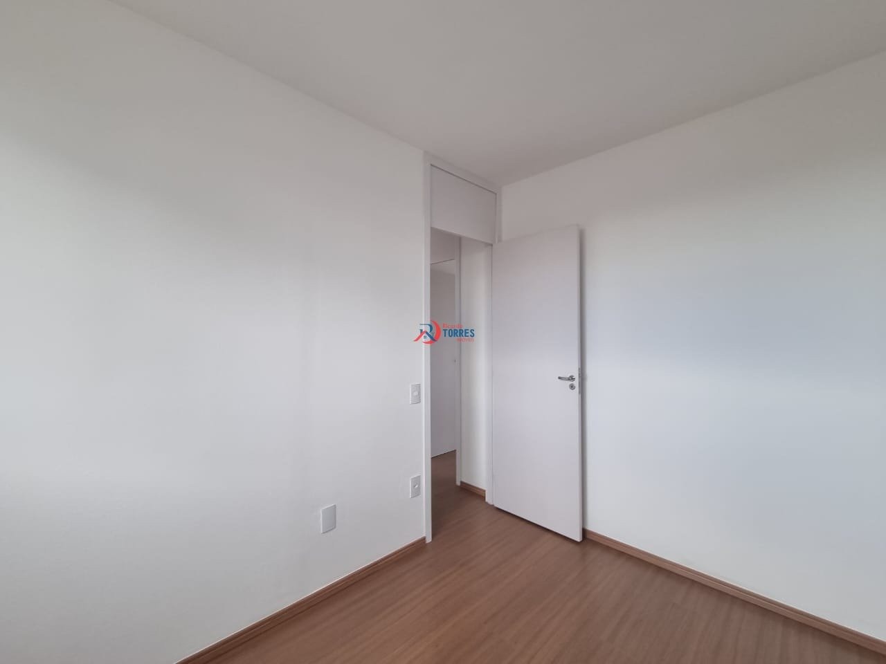 Apartamento à venda com 2 quartos, 54m² - Foto 18