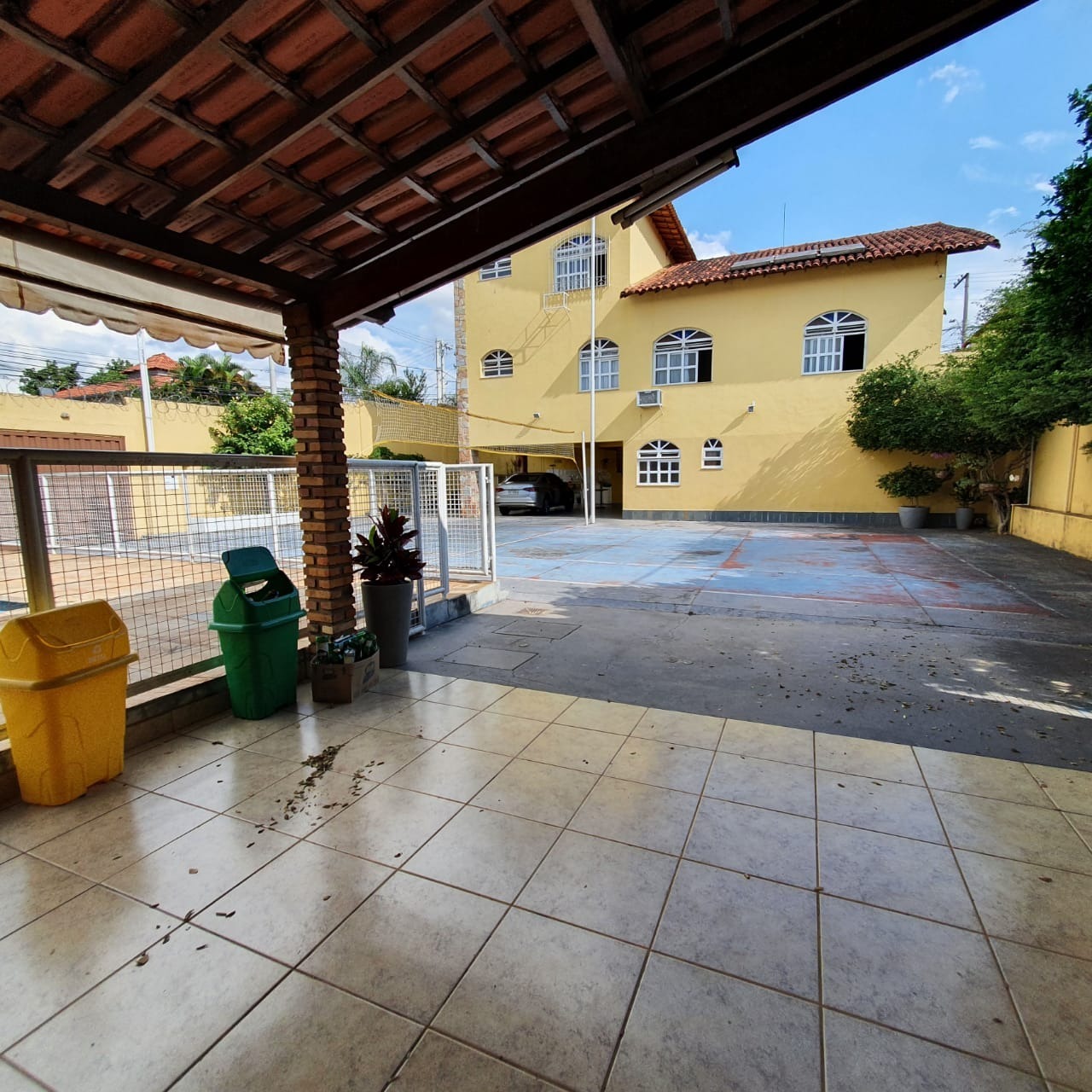 Casa à venda com 4 quartos, 300m² - Foto 21