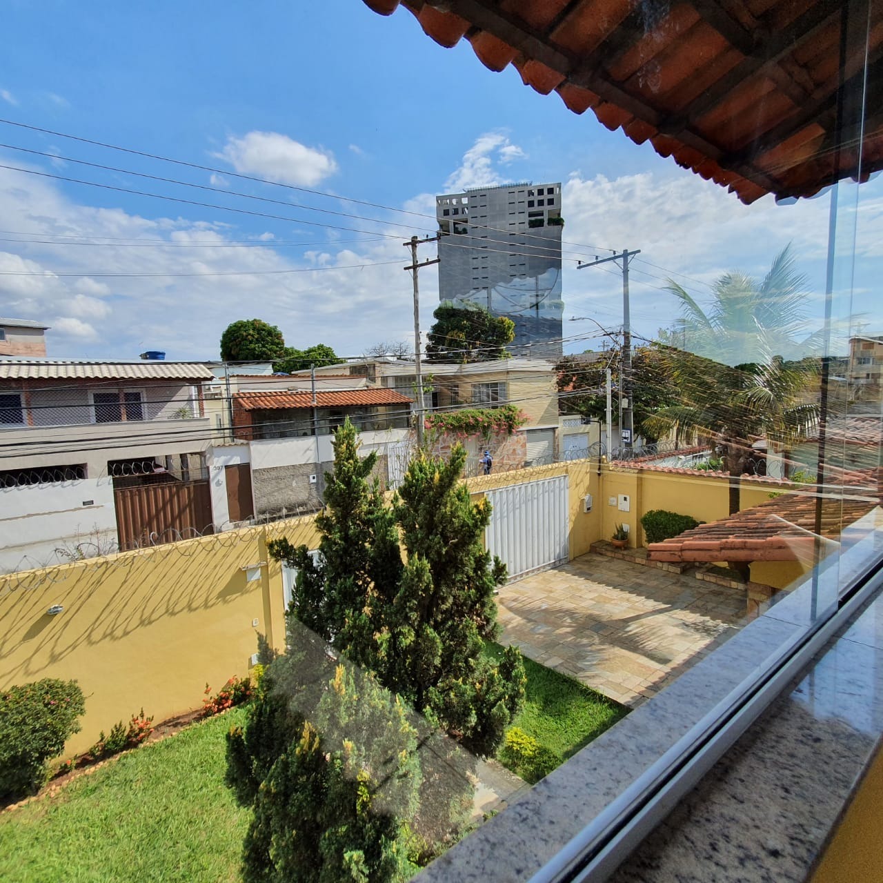 Casa à venda com 4 quartos, 300m² - Foto 18