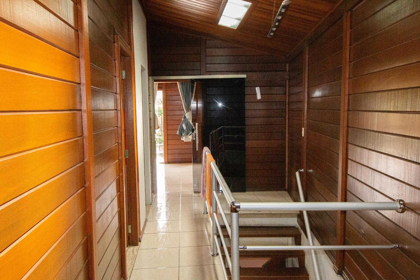 Casa de Condomínio à venda com 3 quartos, 360m² - Foto 5