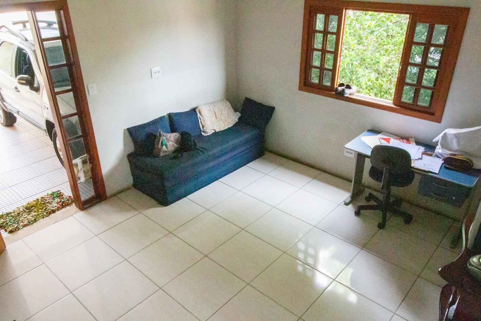 Casa de Condomínio à venda com 3 quartos, 360m² - Foto 19