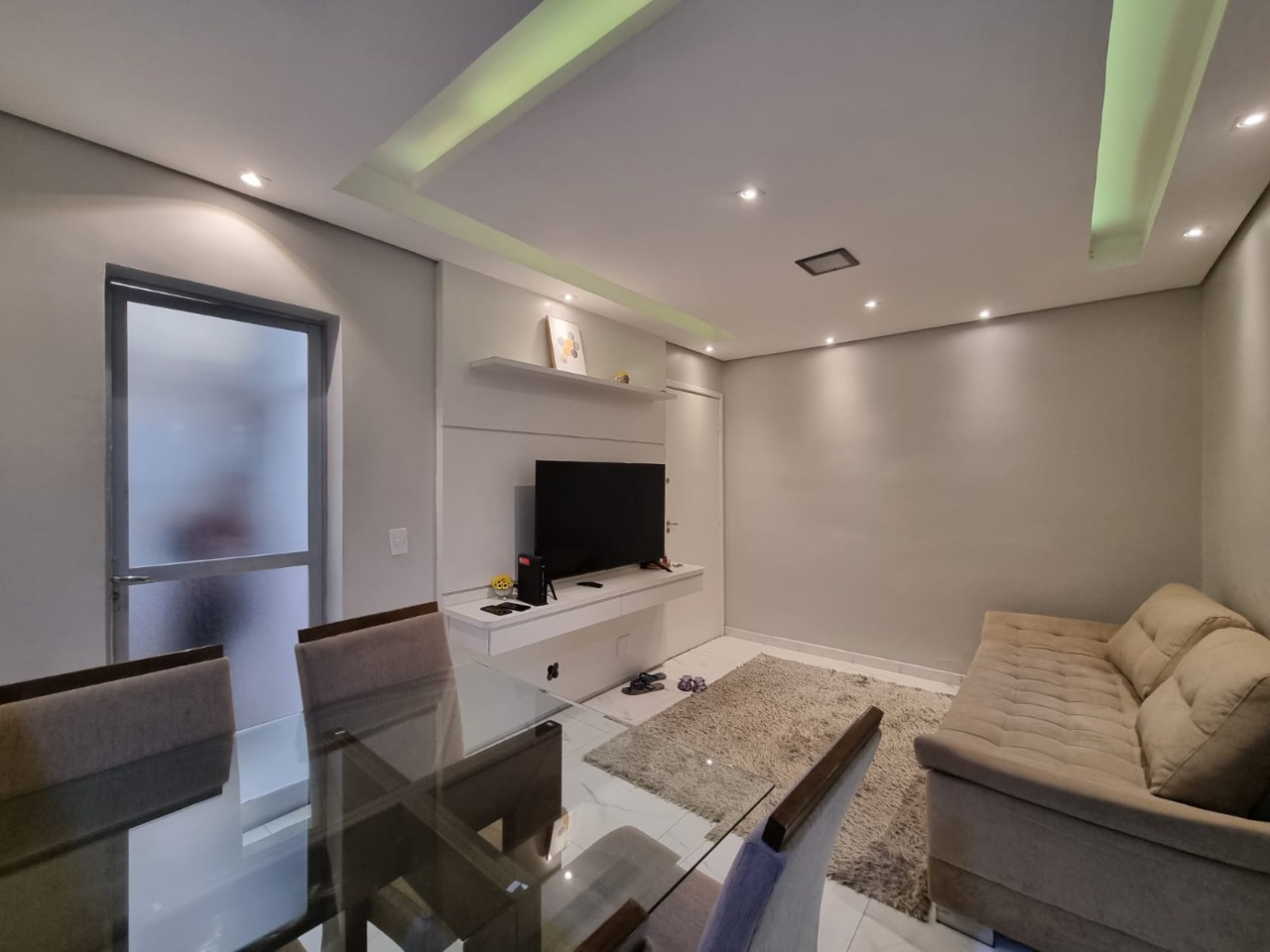 Apartamento à venda com 2 quartos, 52m² - Foto 4