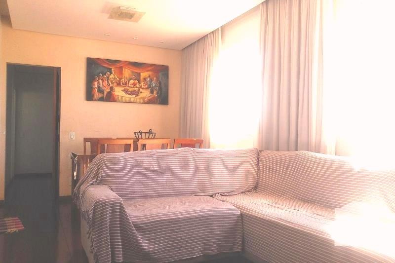 Apartamento à venda com 3 quartos, 81m² - Foto 1