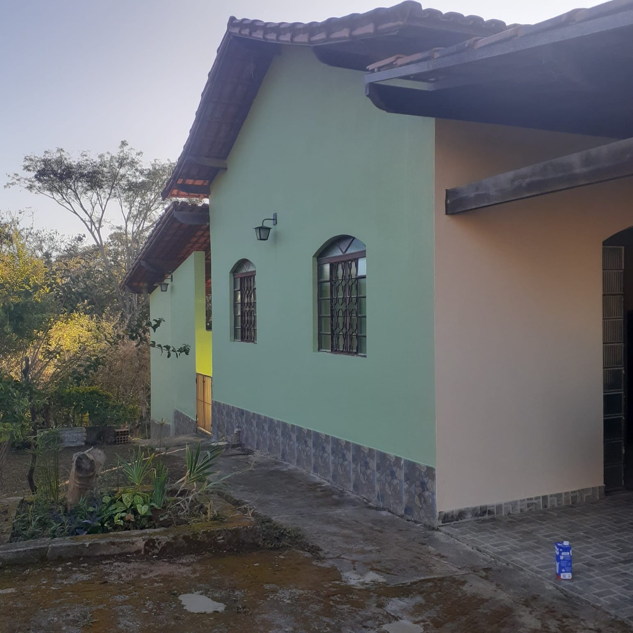 Casa de Condomínio à venda com 3 quartos, 180m² - Foto 2