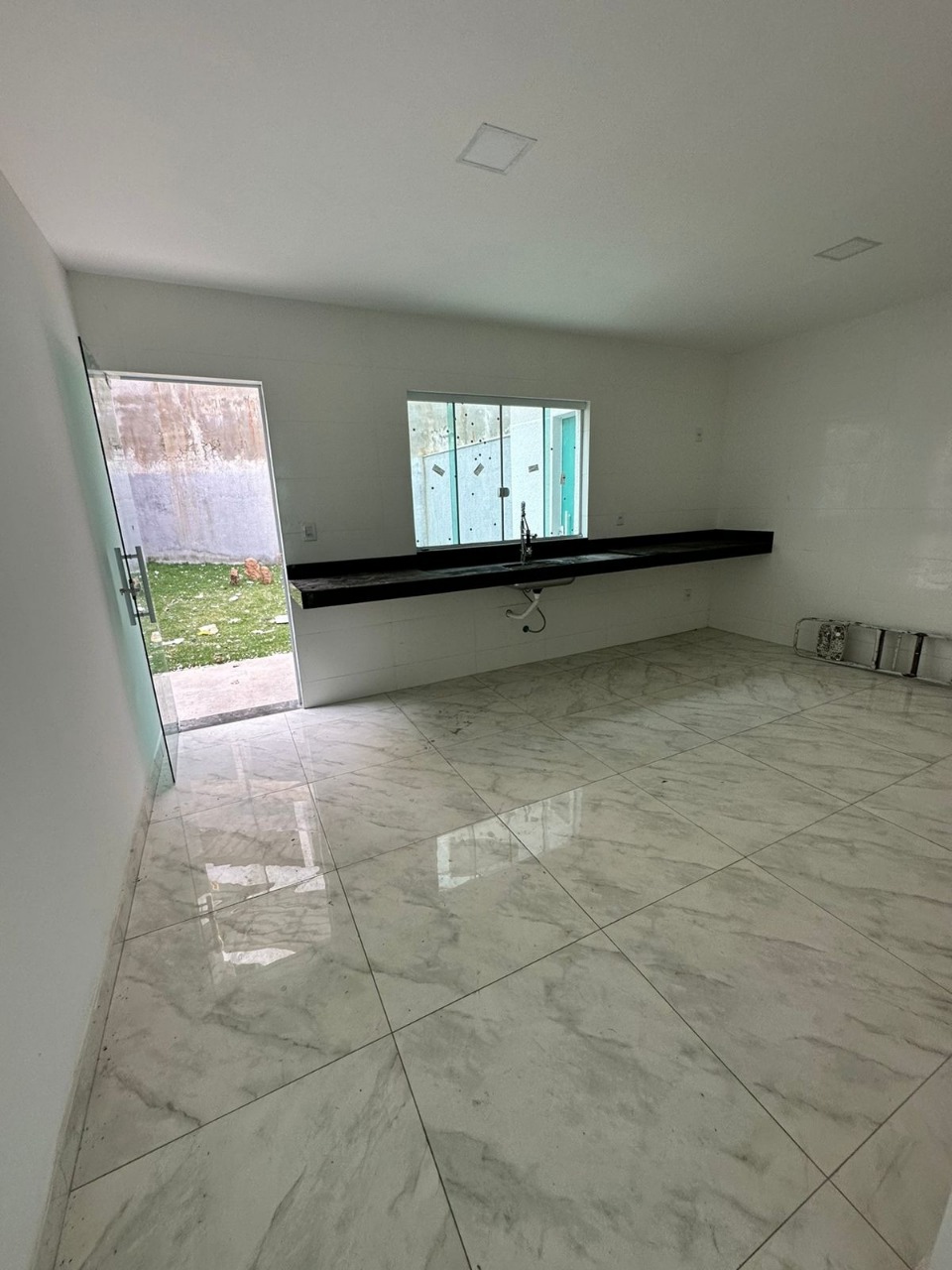 Casa à venda com 3 quartos, 132m² - Foto 10