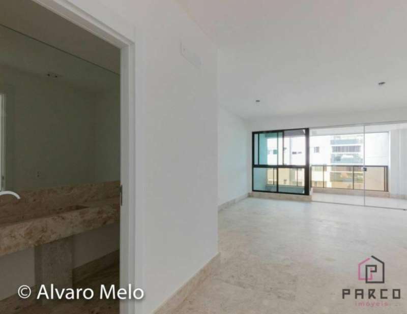 Apartamento à venda com 4 quartos, 140m² - Foto 8